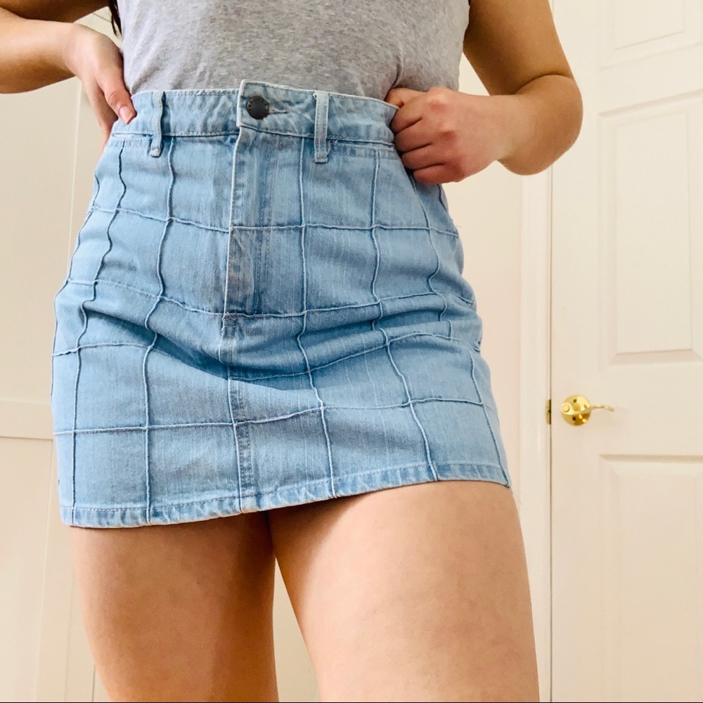 Forever 21 square denim skirt Size 30